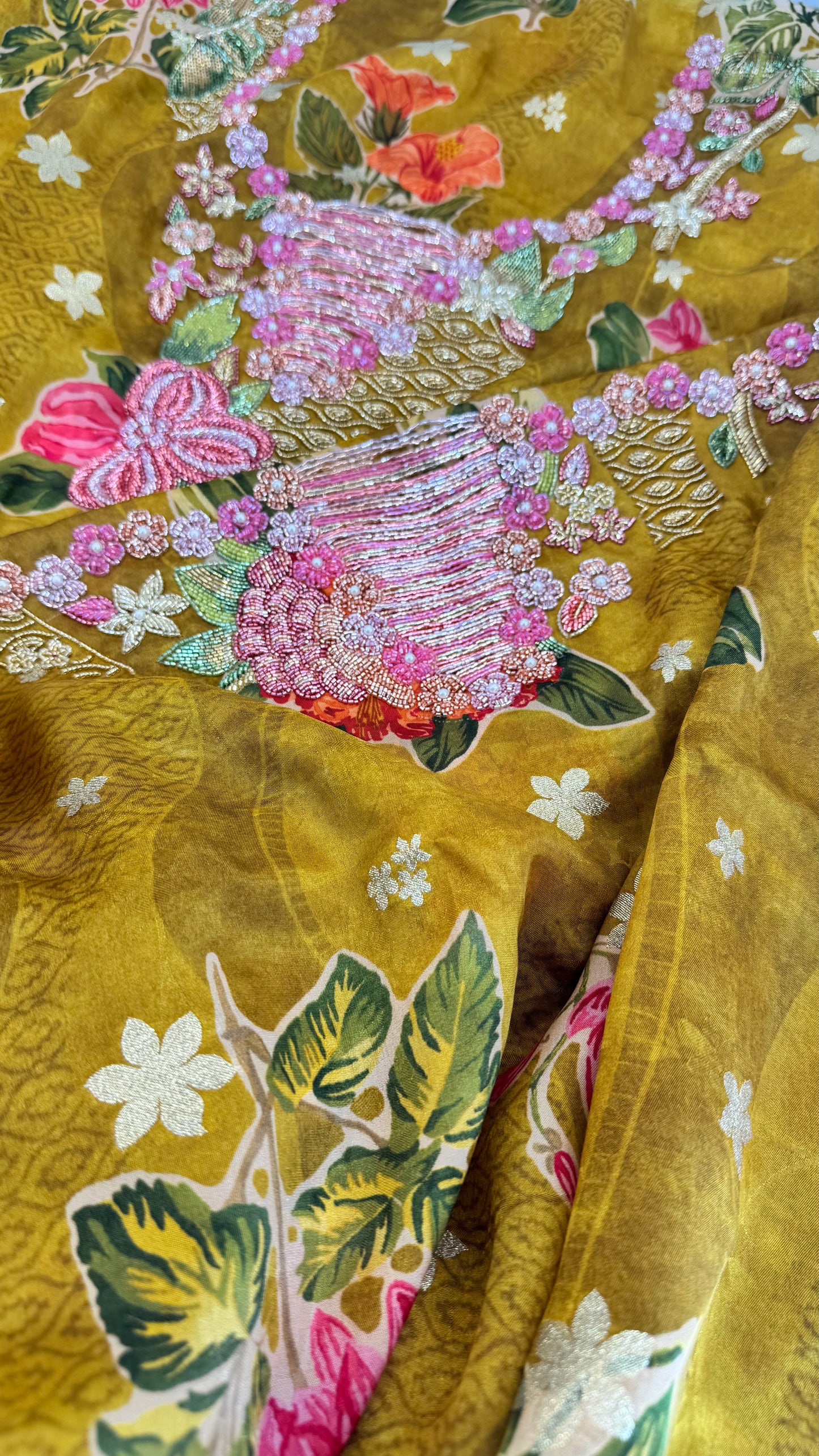 SILK ZARI 01