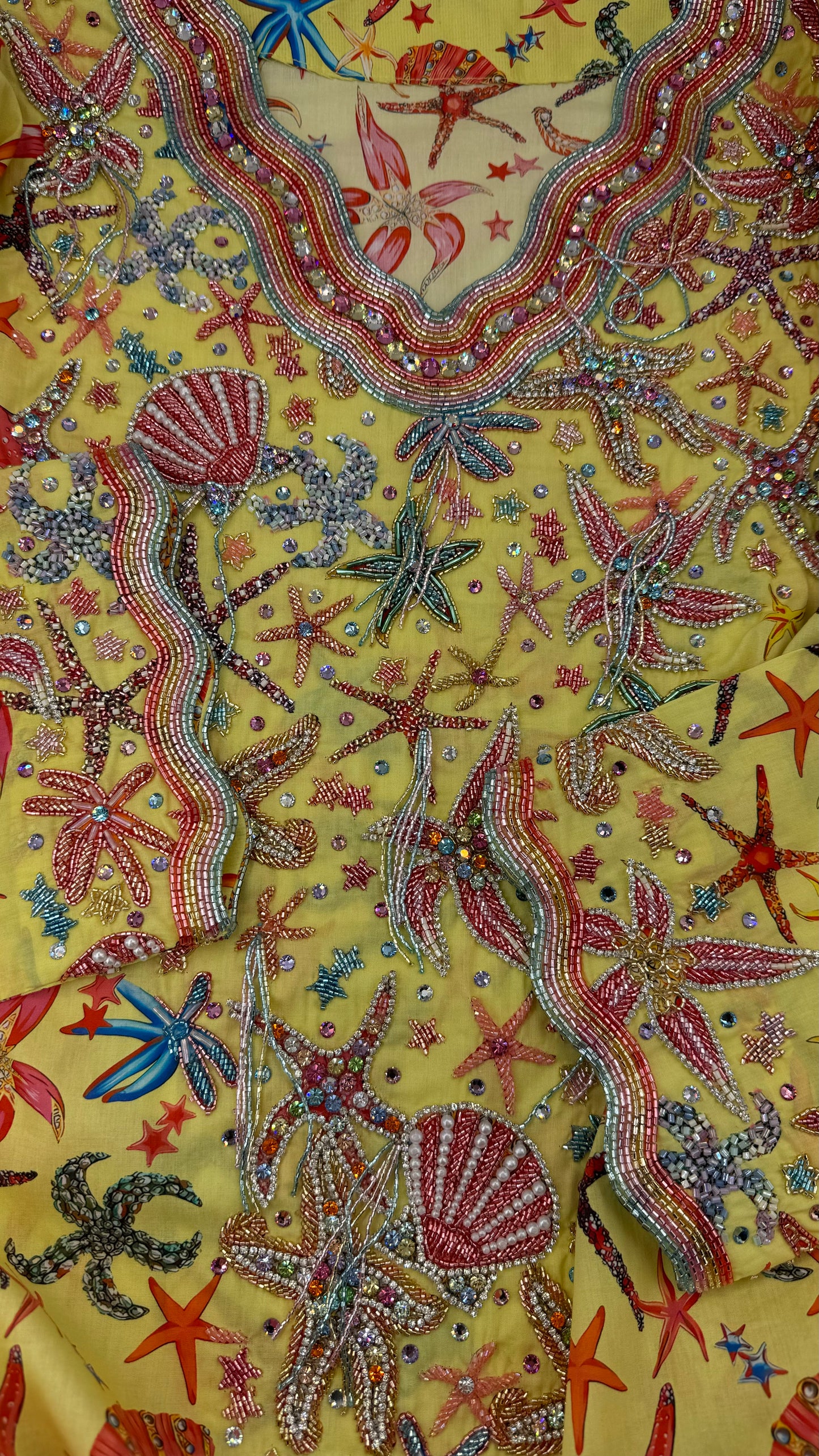 STARFISH V NECK STITCHED